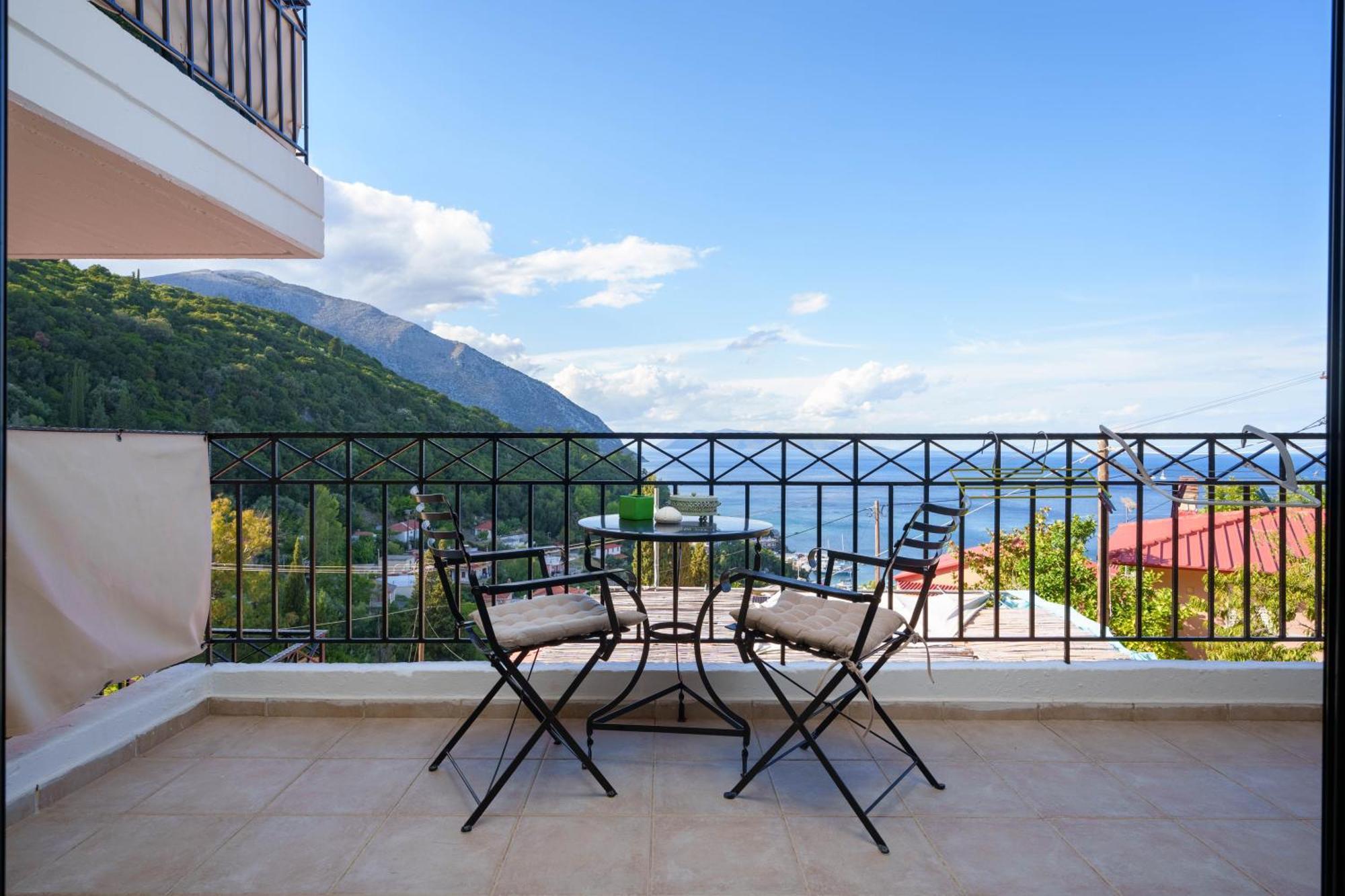 Giannatos' - Makis Appartement Poros (Kefalonia)